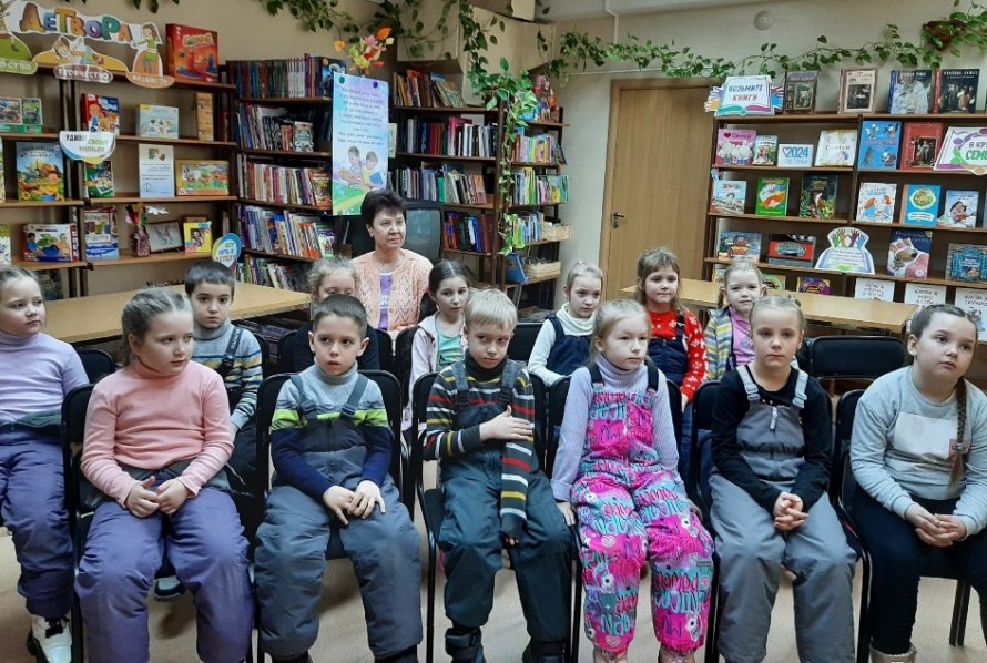 «Я пишу весело»