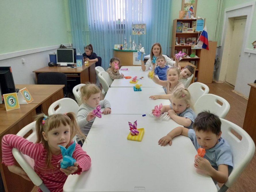 Воскресенье в библиотеке 