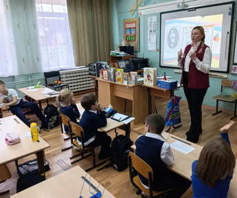 «Смешинка в стихах»: литературный час о творчестве Бориса Заходера 