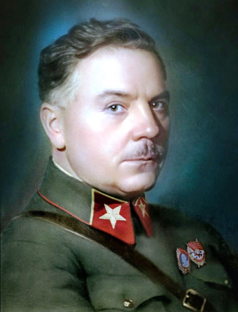 Маршал Ворошилов [12+]