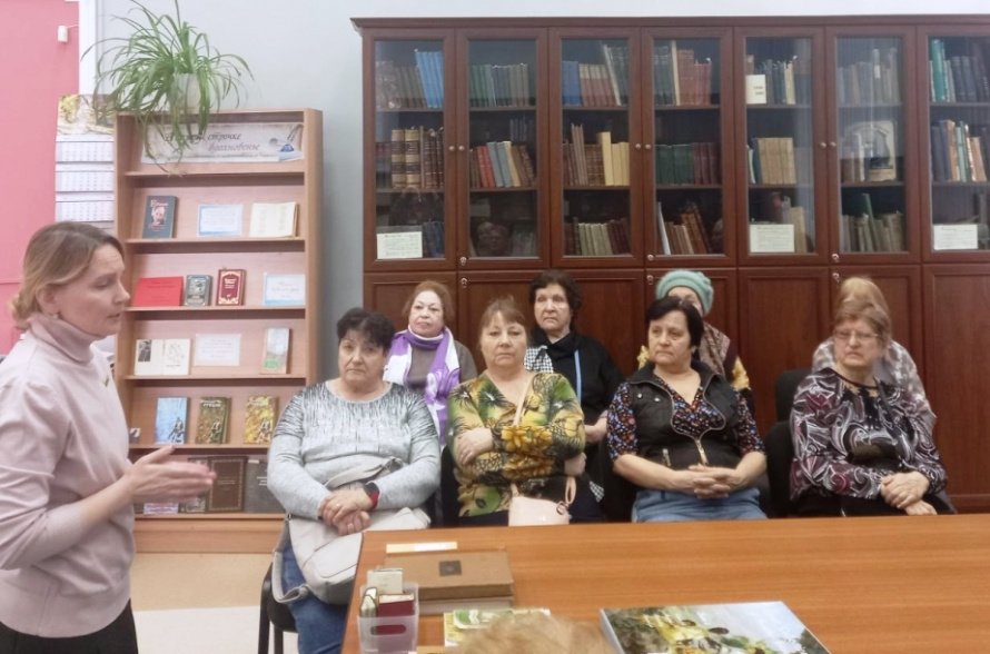 О книжных редкостях из фонда библиотеки