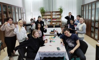 Новогодние истории в библиотеке