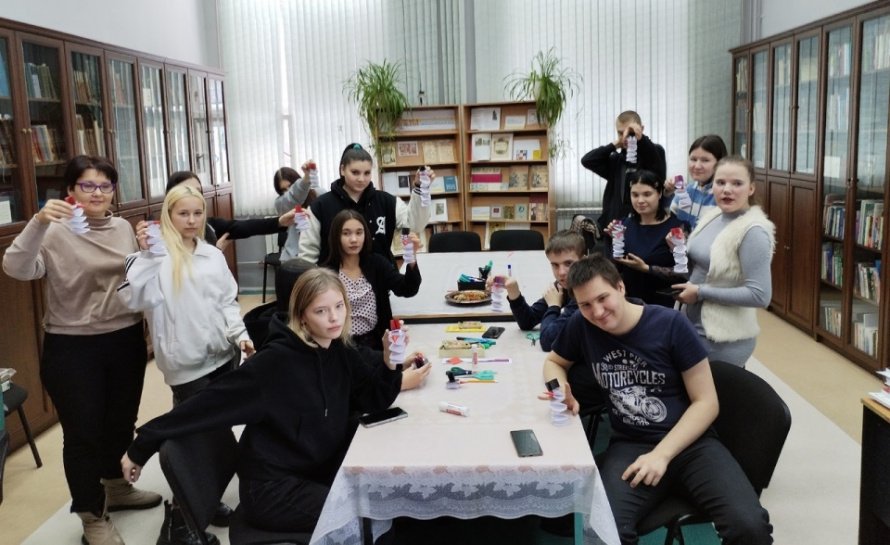 Новогодние истории в библиотеке
