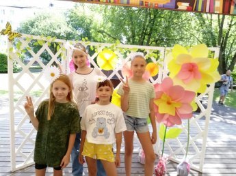 Под кровом Петра и Февронии